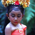 photo of thai girl by Alex Cave